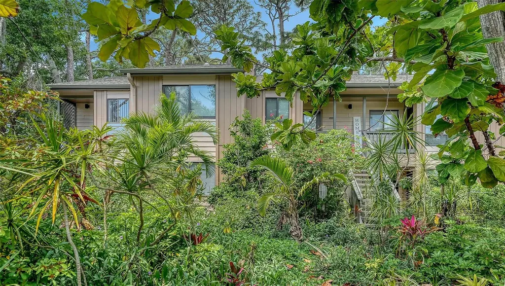 1720 Glenhouse Drive Sarasota FL 34231