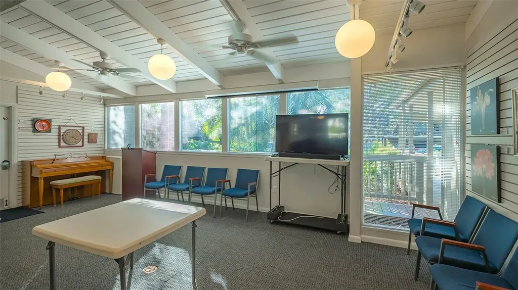 1720 Glenhouse Drive Sarasota FL 34231