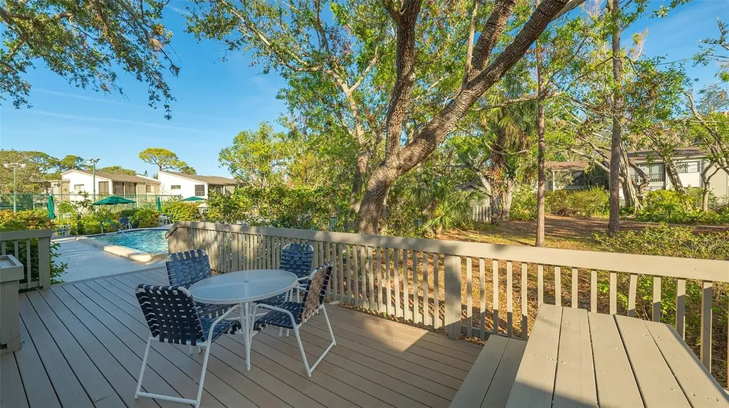 1720 Glenhouse Drive Sarasota FL 34231