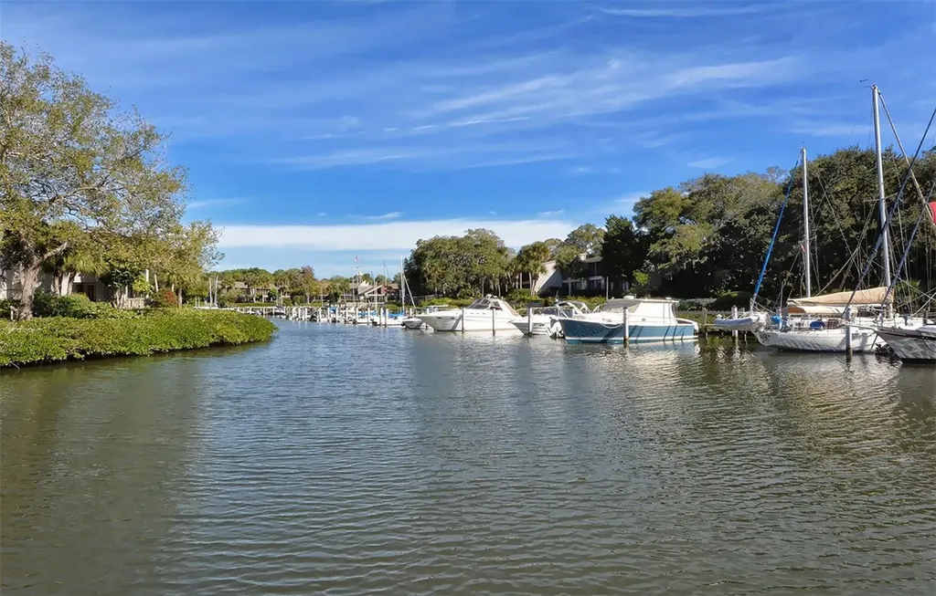 1720 Glenhouse Drive Sarasota FL 34231