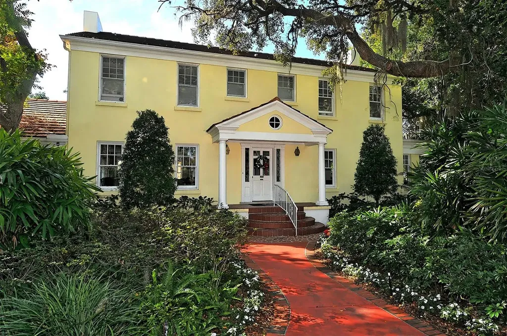 1720 Glenhouse Drive Sarasota FL 34231