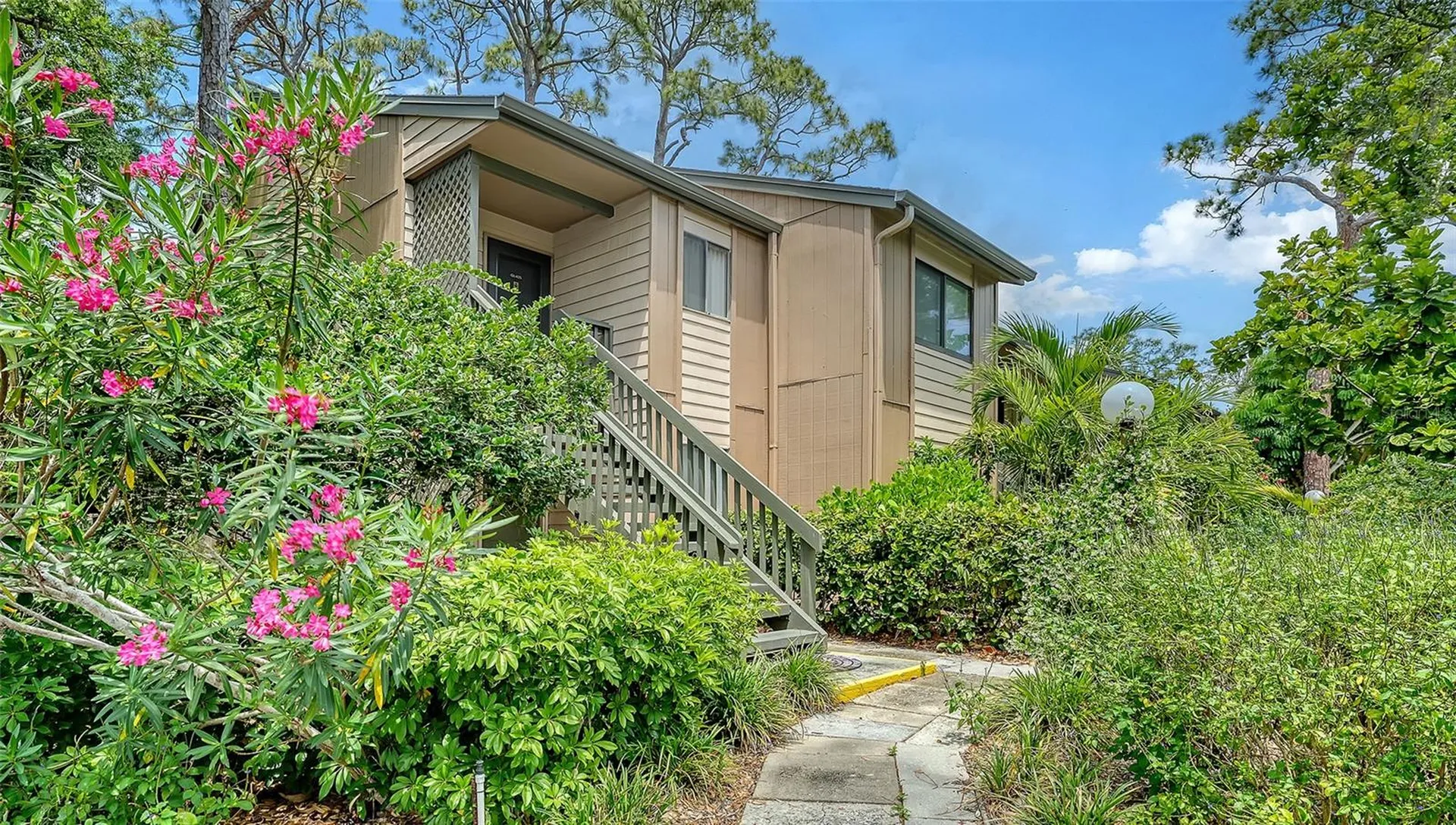 1720 Glenhouse Drive Sarasota FL 34231