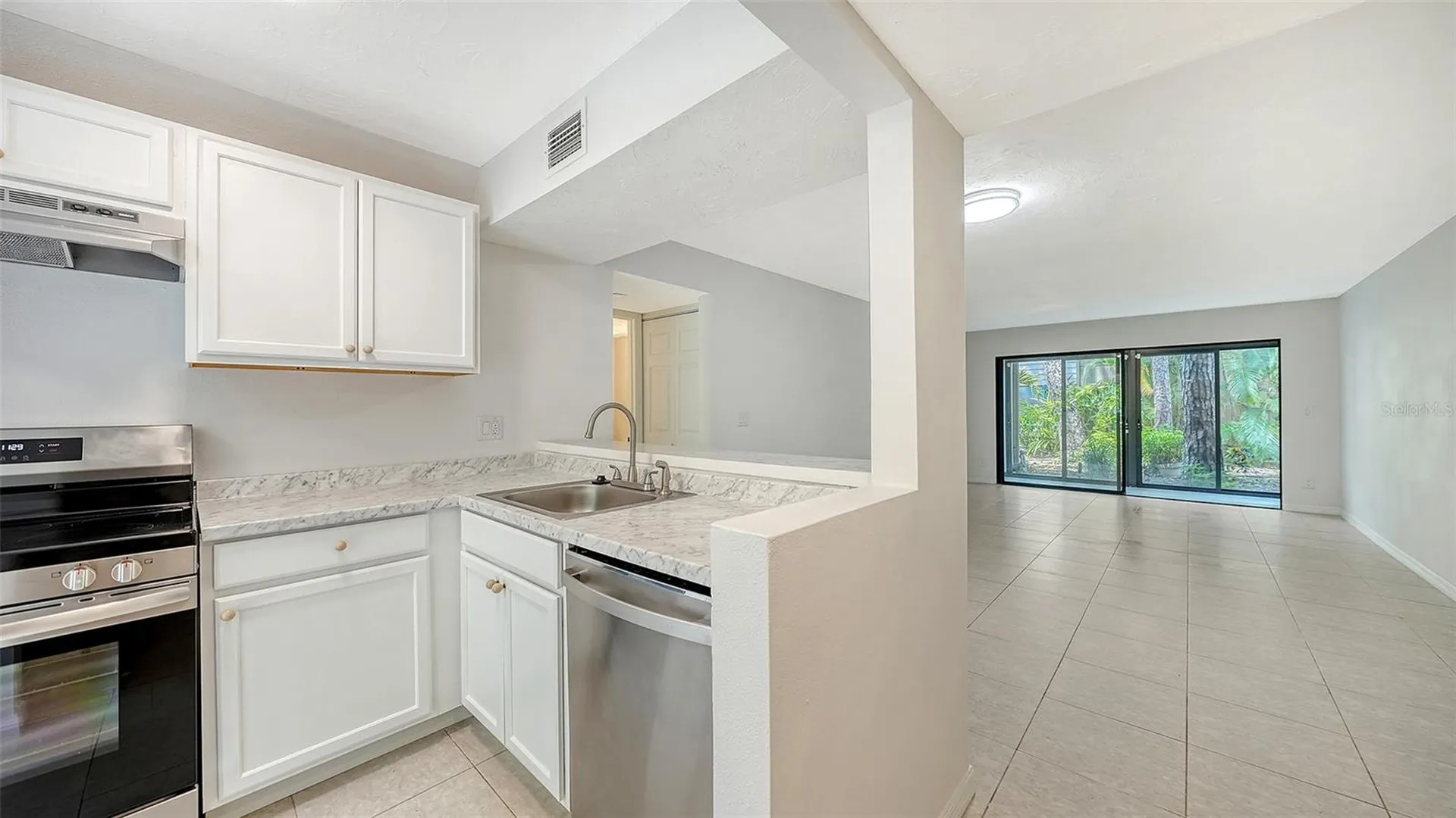 1720 Glenhouse Drive Sarasota FL 34231