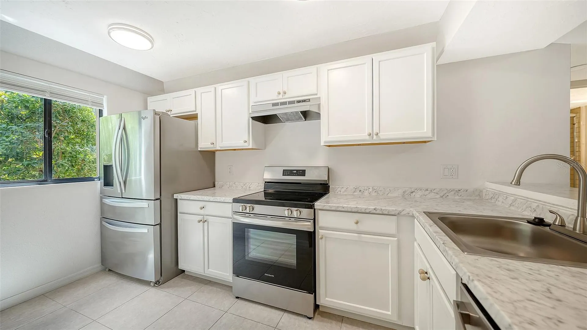 1720 Glenhouse Drive Sarasota FL 34231