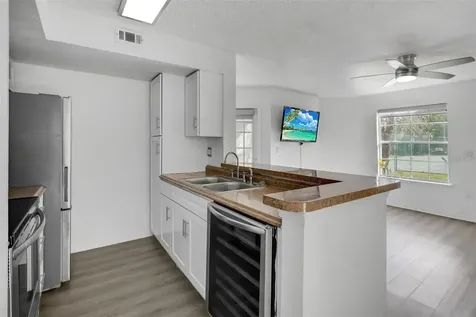 413 Fountainhead Circle Kissimmee FL 34741