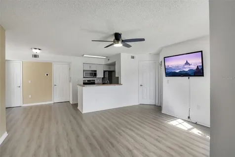 413 Fountainhead Circle Kissimmee FL 34741