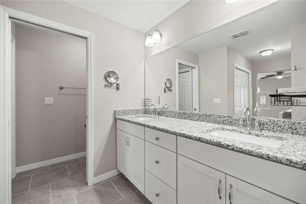 43 Locust Pass Run Ocala FL 34472