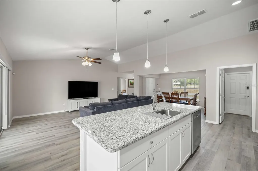 43 Locust Pass Run Ocala FL 34472
