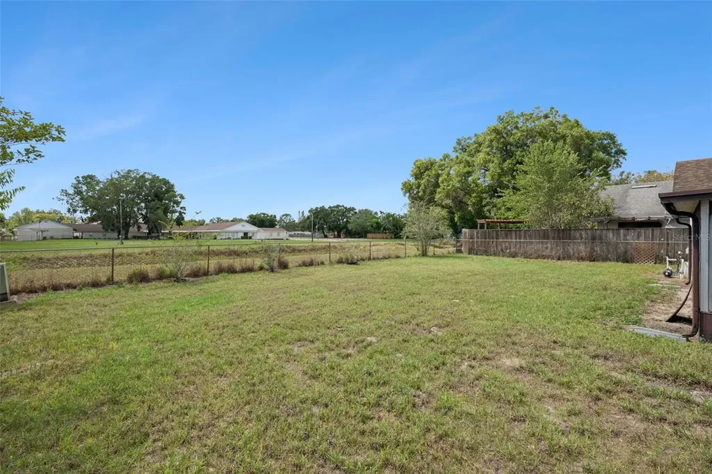 608 Wavecrest Drive Orlando FL 32807