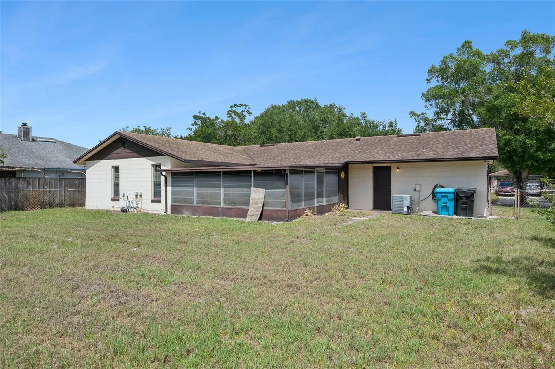608 Wavecrest Drive Orlando FL 32807