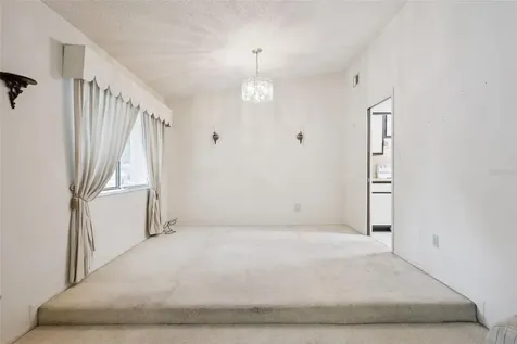 608 Wavecrest Drive Orlando FL 32807