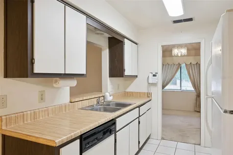 608 Wavecrest Drive Orlando FL 32807