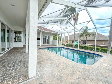 5141 Highlands Lakeview Loop Lakeland FL 33812