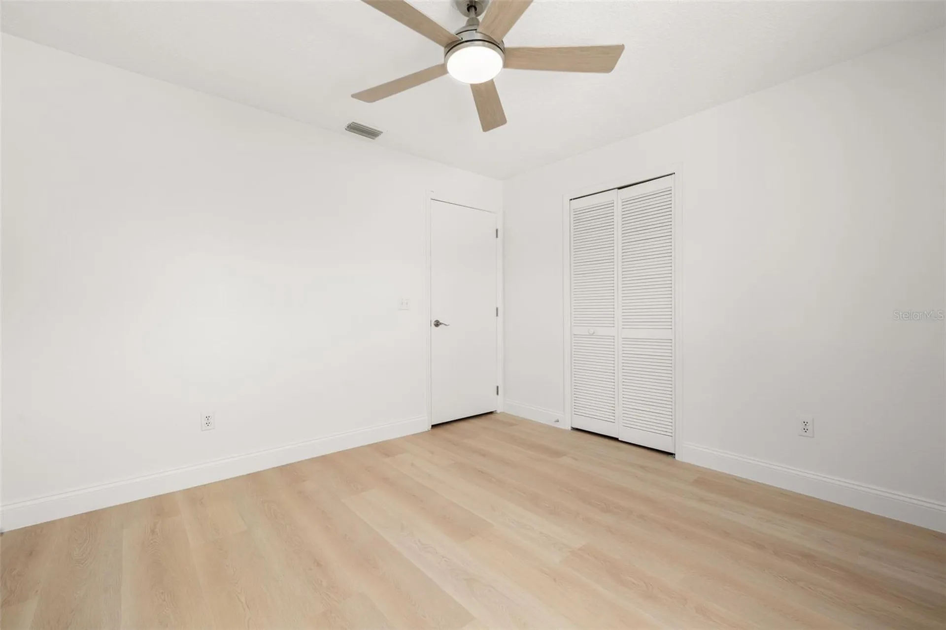 5208 Deer Creek Drive Orlando FL 32821