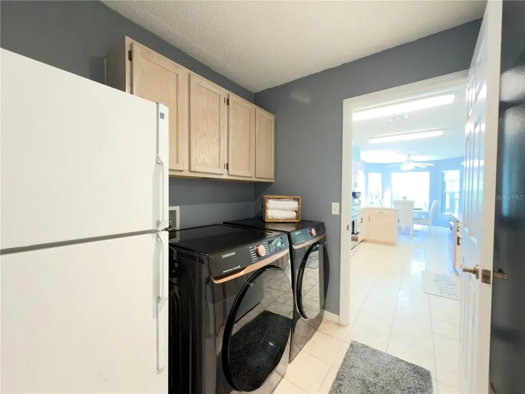 32676 Oak Park Drive Leesburg FL 34748
