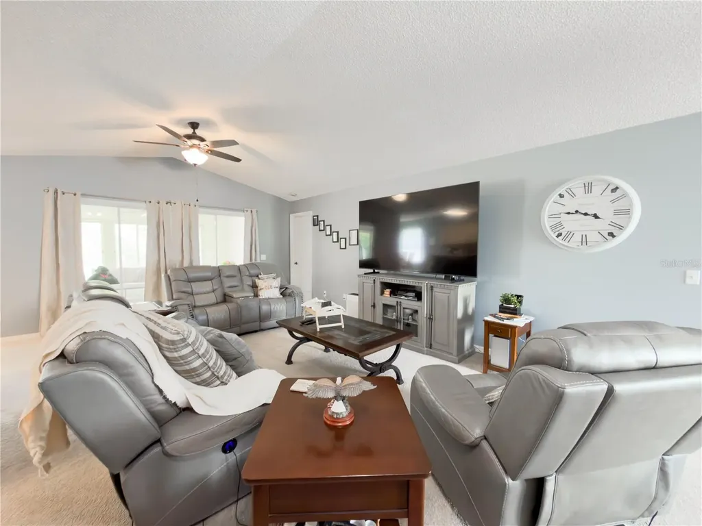 32676 Oak Park Drive Leesburg FL 34748
