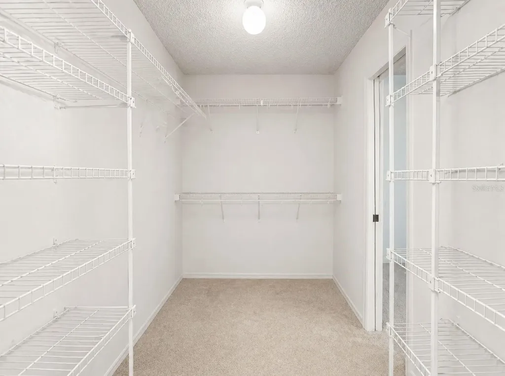 32676 Oak Park Drive Leesburg FL 34748