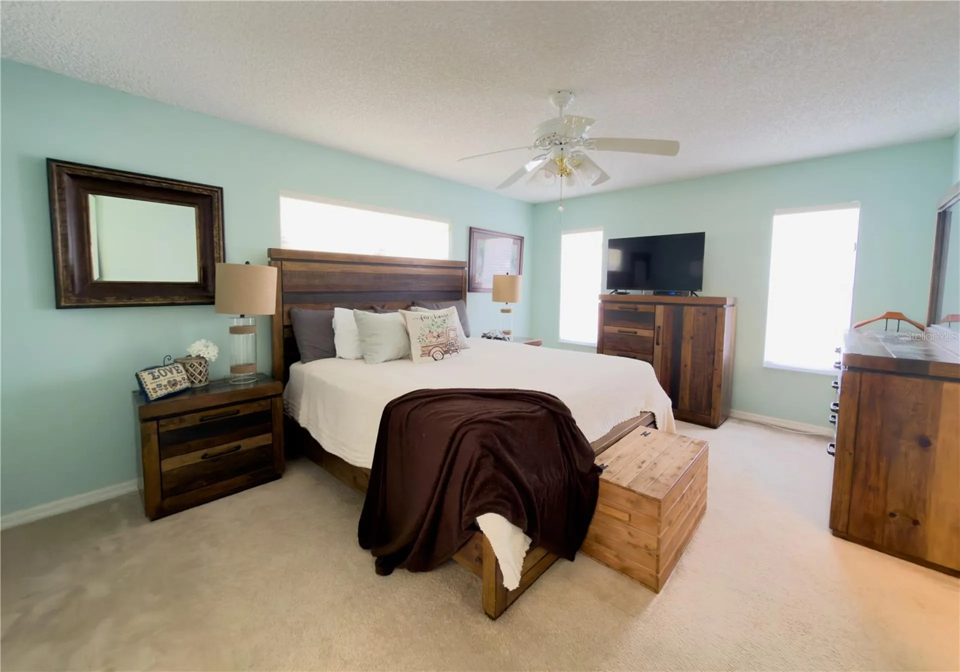 32676 Oak Park Drive Leesburg FL 34748