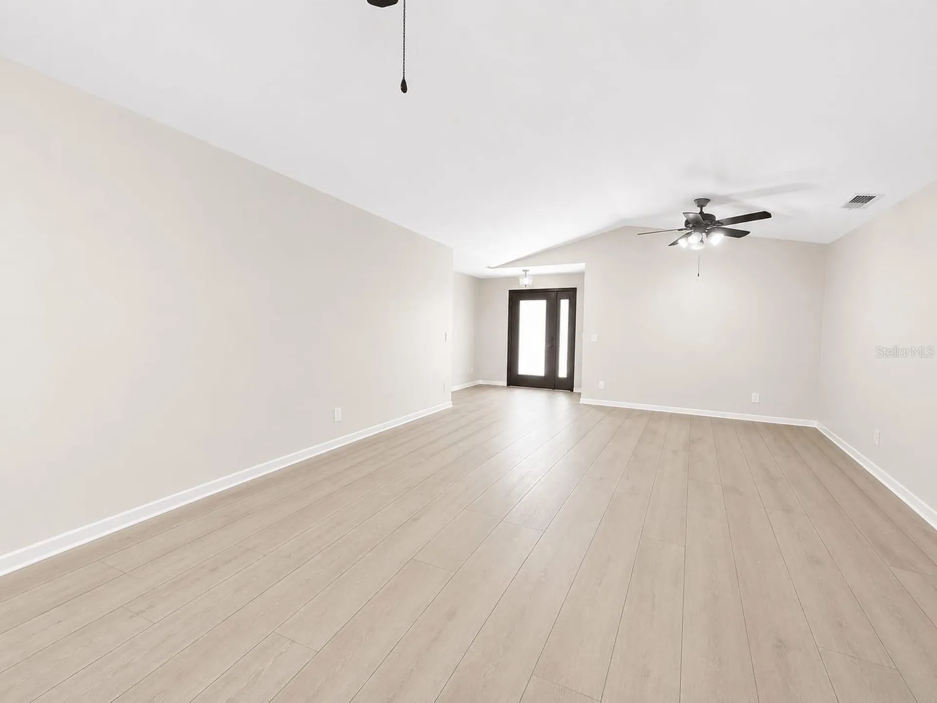 32676 Oak Park Drive Leesburg FL 34748