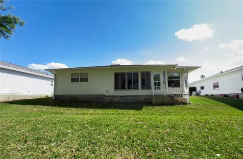 32676 Oak Park Drive Leesburg FL 34748