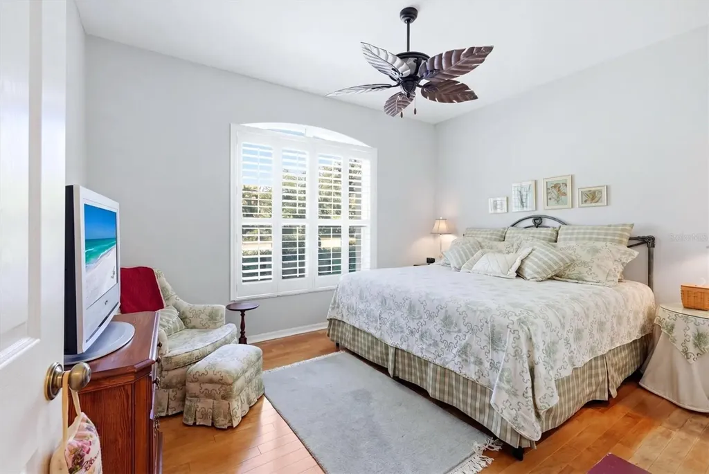 8025 Hampton Court University Park FL 34201