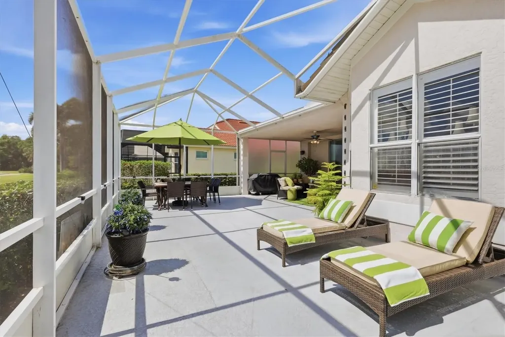 8025 Hampton Court University Park FL 34201