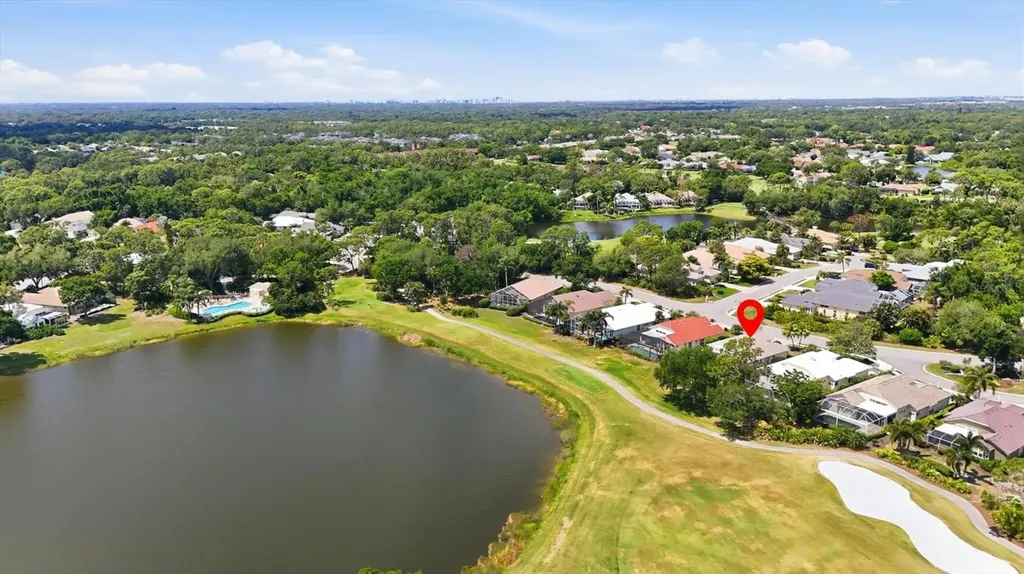 8025 Hampton Court University Park FL 34201