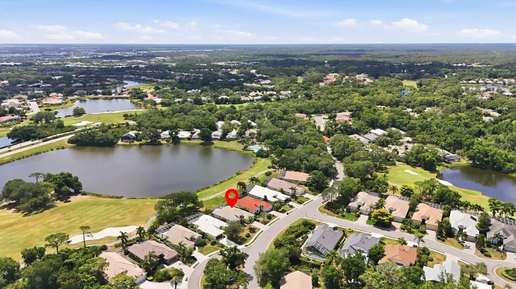 8025 Hampton Court University Park FL 34201