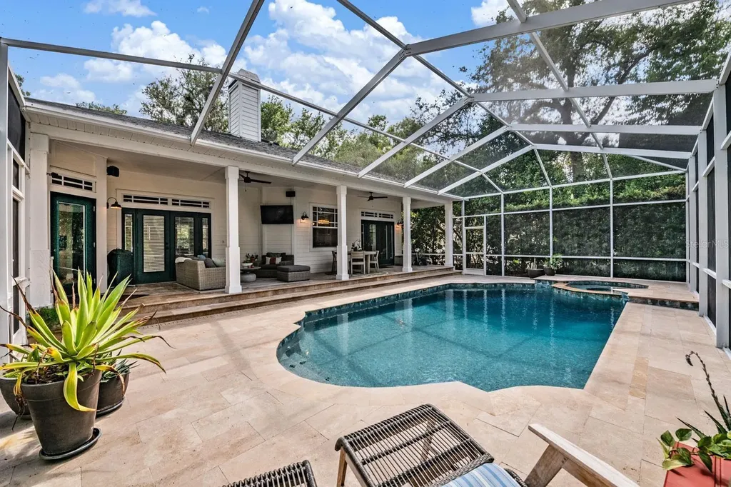 6004 Hammock Hill Avenue Lithia FL 33547