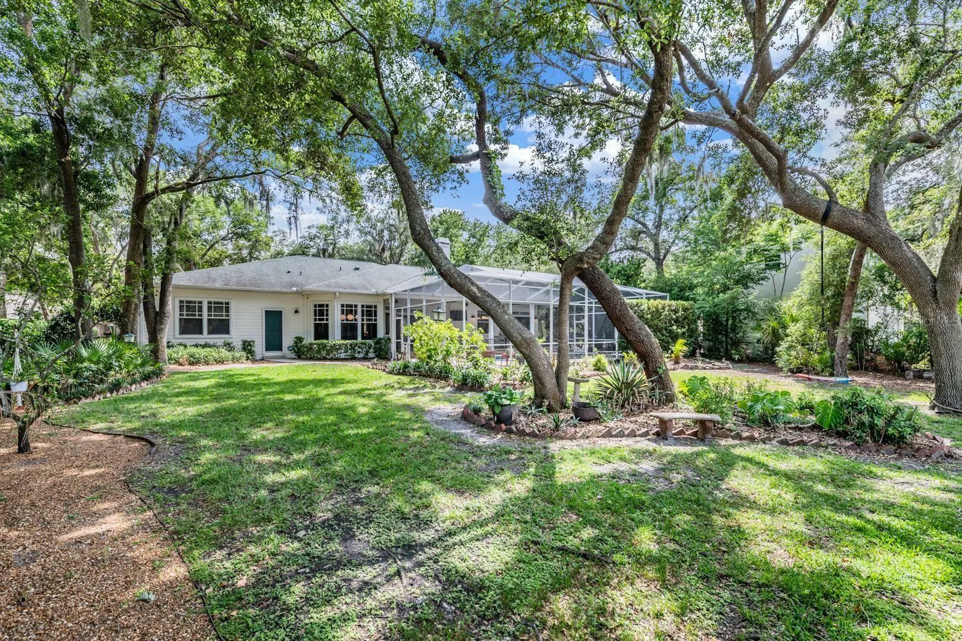 6004 Hammock Hill Avenue Lithia FL 33547
