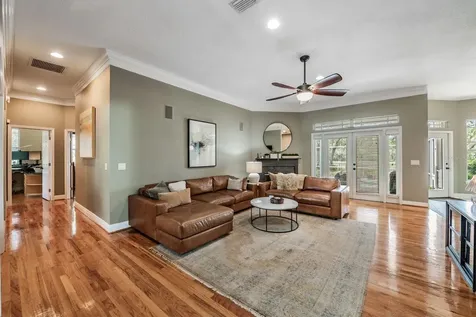 6004 Hammock Hill Avenue Lithia FL 33547