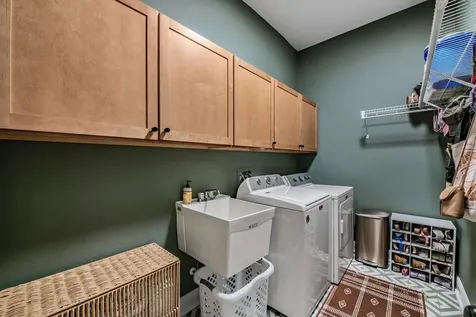 6004 Hammock Hill Avenue Lithia FL 33547