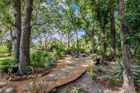 6004 Hammock Hill Avenue Lithia FL 33547