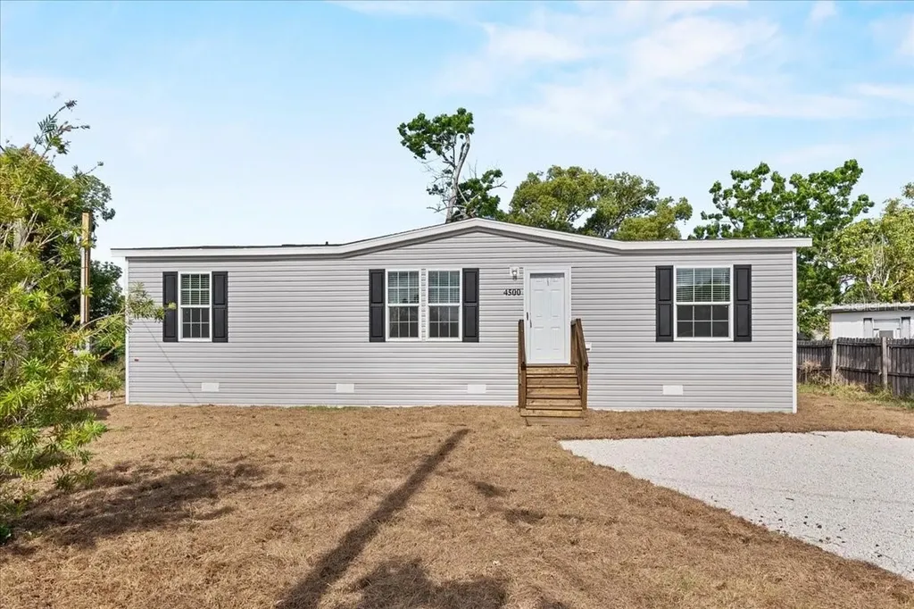 1909 Pleasure Drive Holiday FL 34691