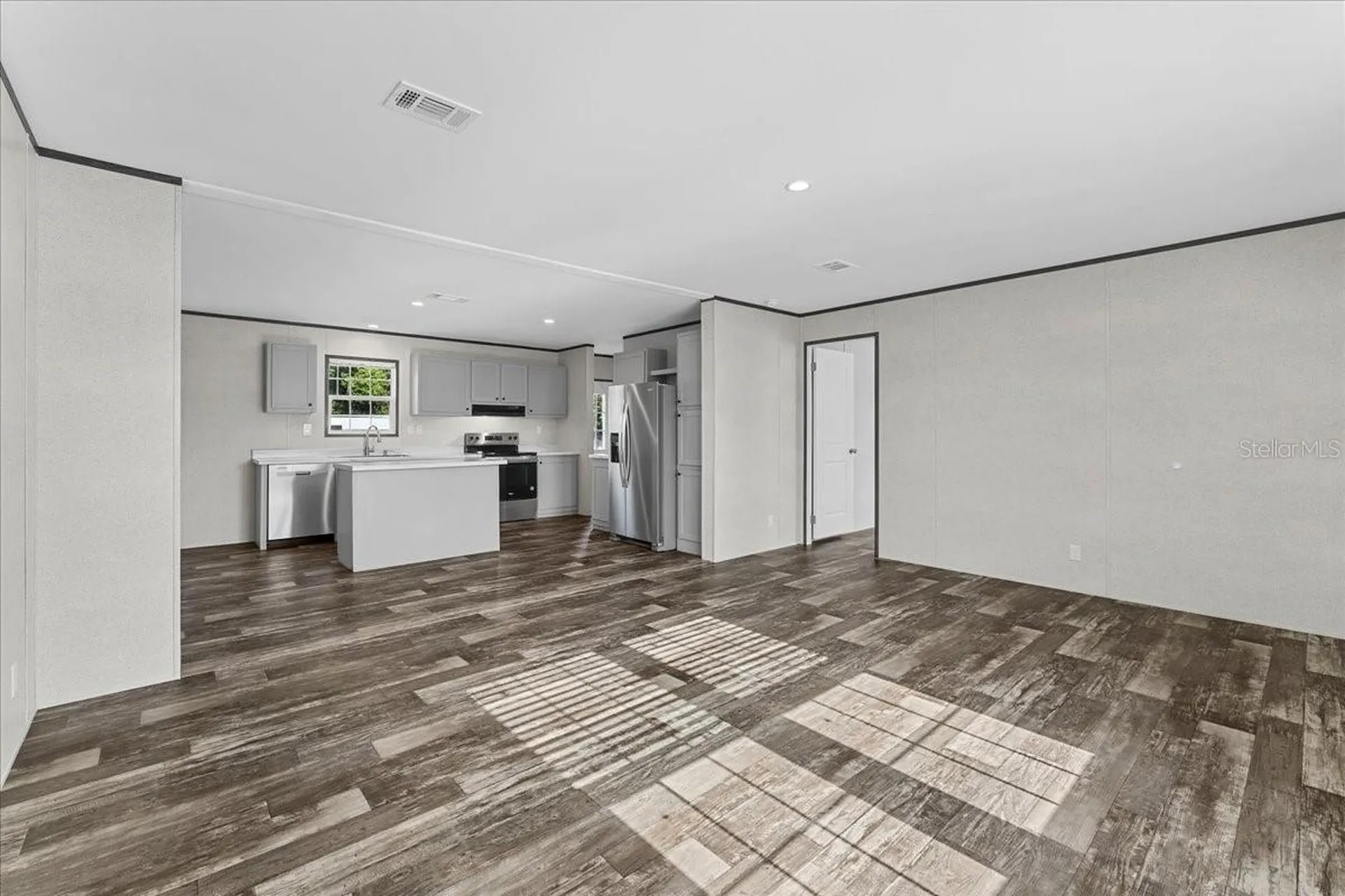 1909 Pleasure Drive Holiday FL 34691