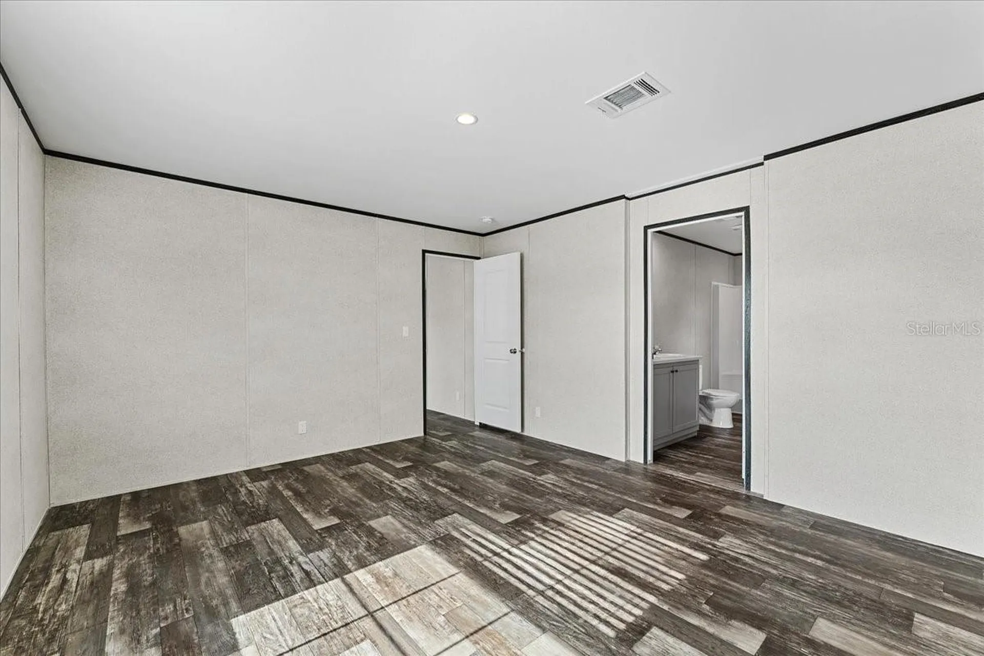 1909 Pleasure Drive Holiday FL 34691