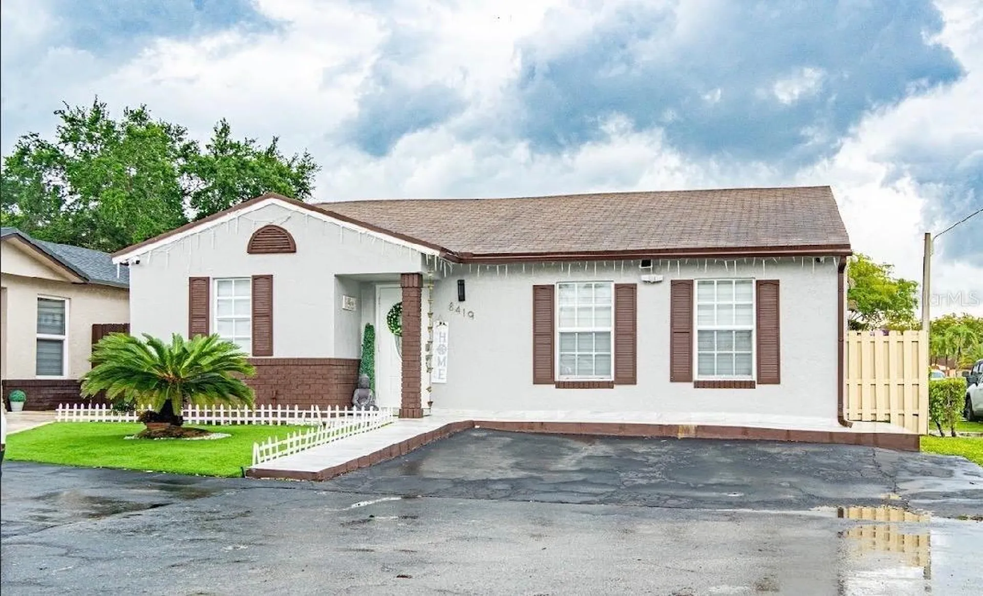 8419 NW 193rd Lane Hialeah FL 33015