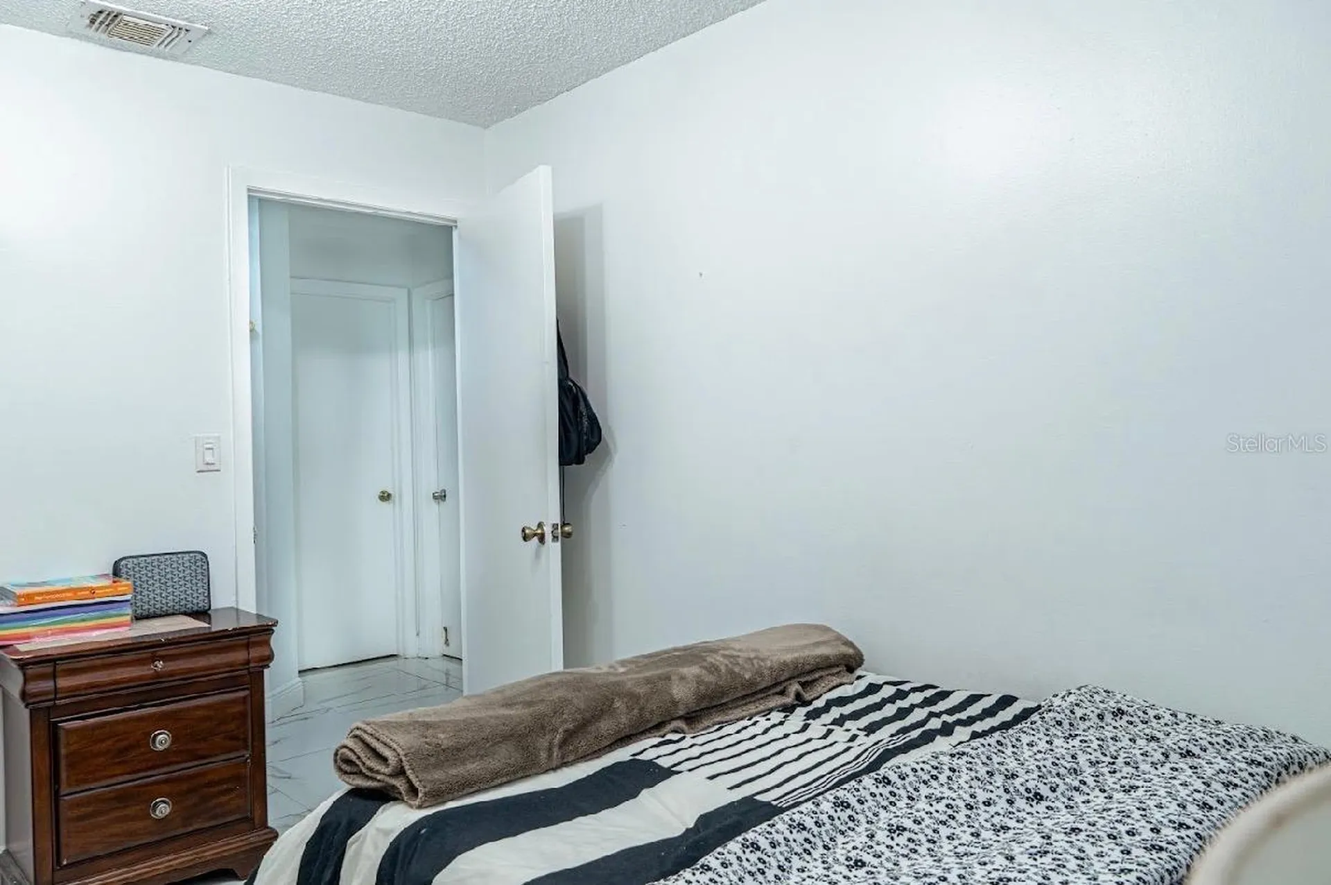 8419 NW 193rd Lane Hialeah FL 33015