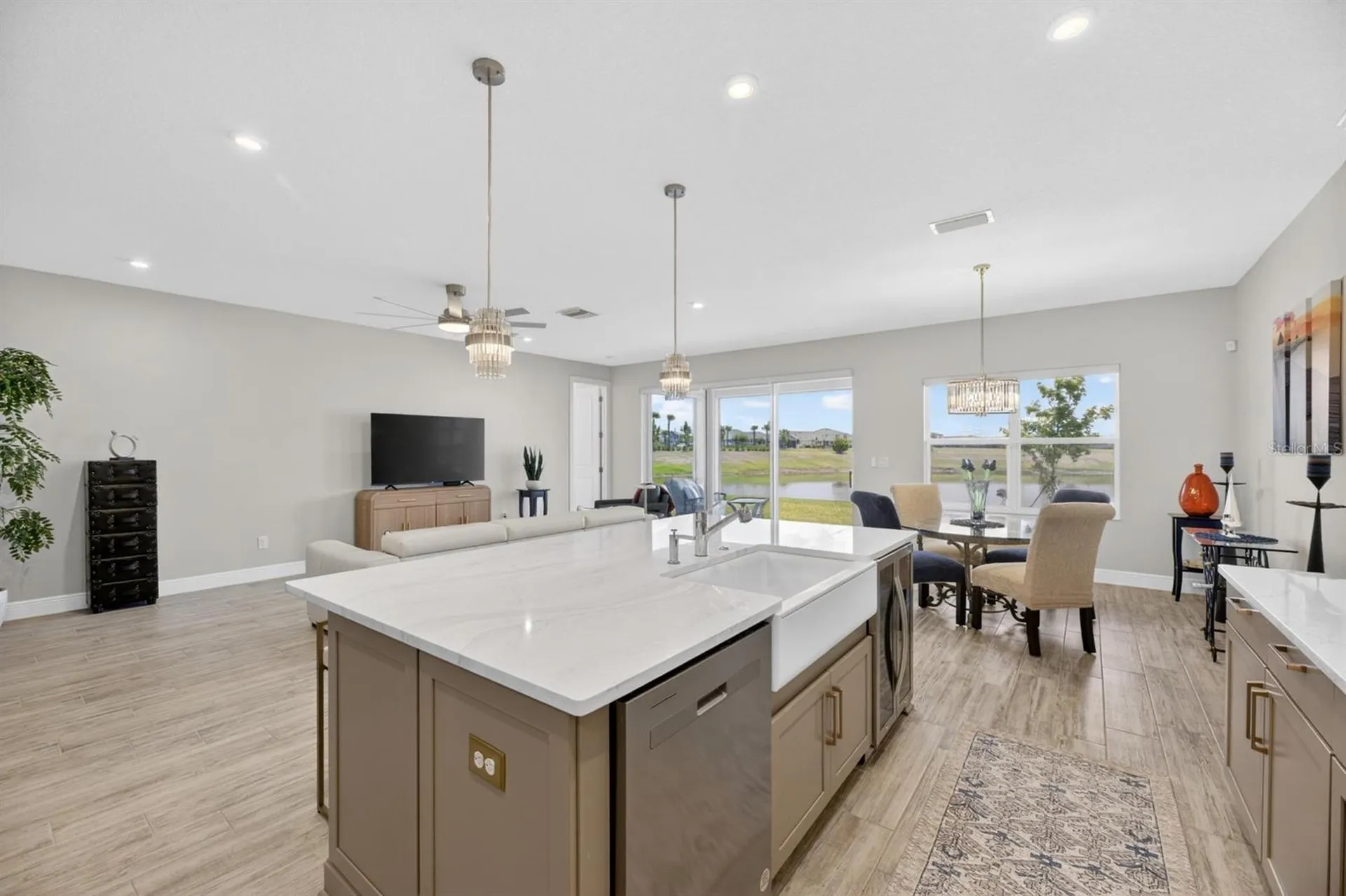 6081 Hidden Branch Drive Apollo Beach FL 33572