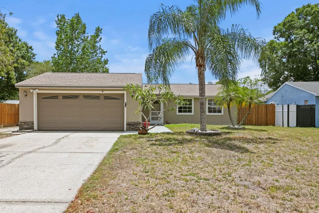 105 Kilsythe Street Oldsmar FL 34677