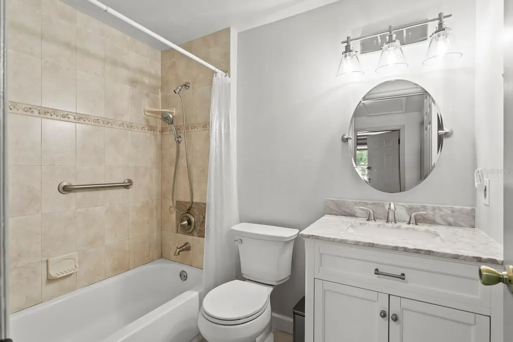 105 Kilsythe Street Oldsmar FL 34677