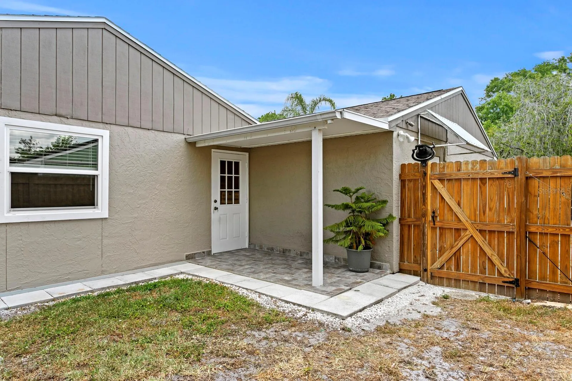 105 Kilsythe Street Oldsmar FL 34677