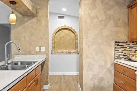 105 Kilsythe Street Oldsmar FL 34677