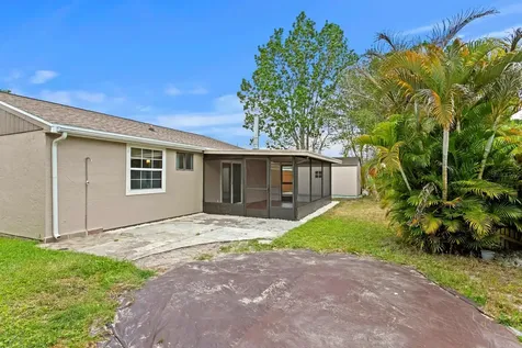 105 Kilsythe Street Oldsmar FL 34677