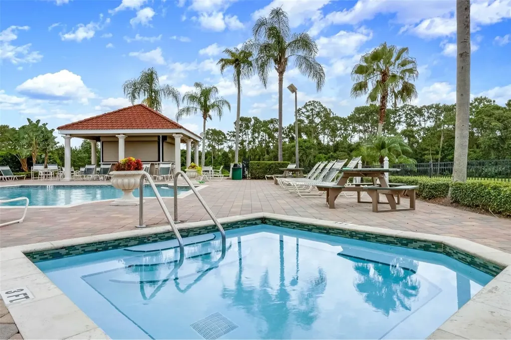 8569 Crystal Cove Loop Kissimmee FL 34747