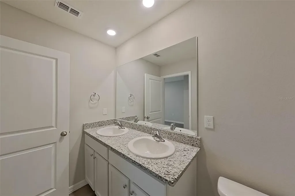 8670 SW 43rd Terrace Ocala FL 34476