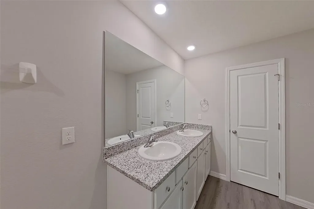 8670 SW 43rd Terrace Ocala FL 34476