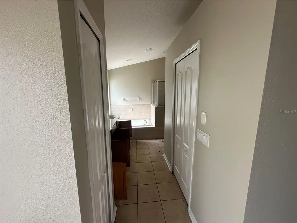 8105 Water Tower Drive Tampa FL 33619