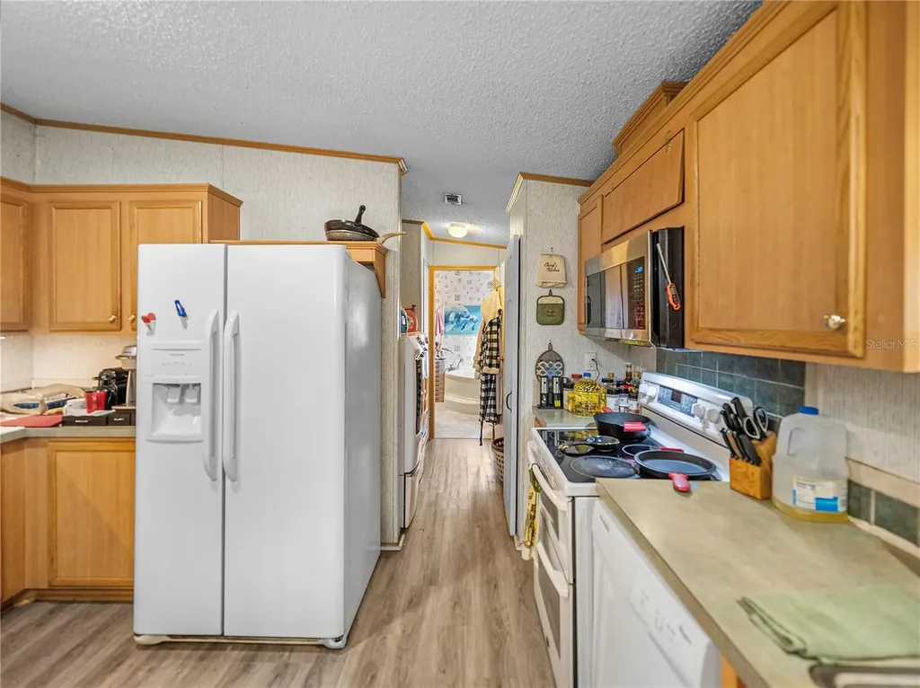 11404 Lithia Pinecrest Road Lithia FL 33547