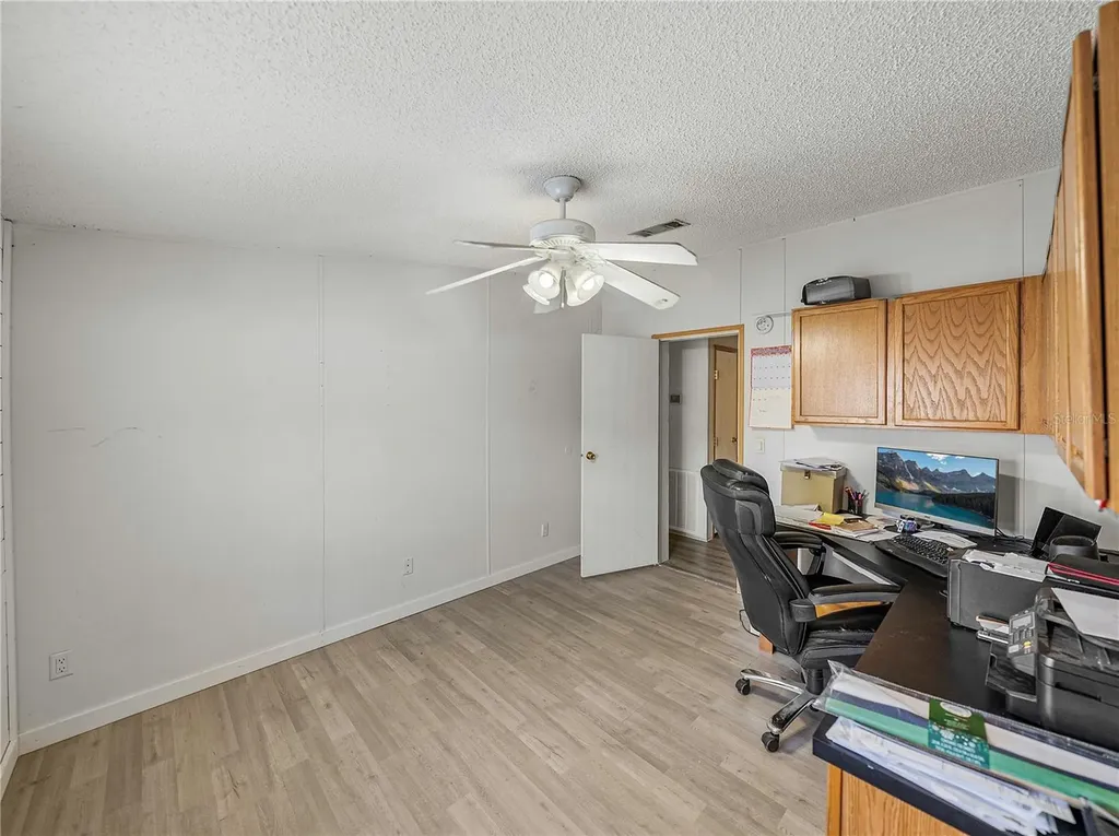 11404 Lithia Pinecrest Road Lithia FL 33547
